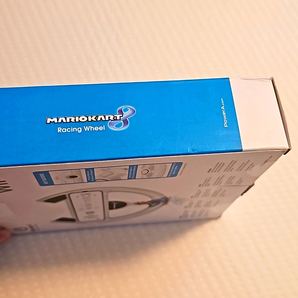 Mario Kart 8 Edition - Power A - Wii U Racing Wheel *NEW SEALED - Picture 7 of 10